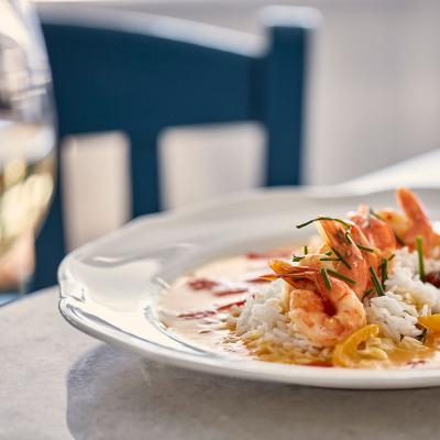 sunset ammoudi taverna oia santorini greece 8